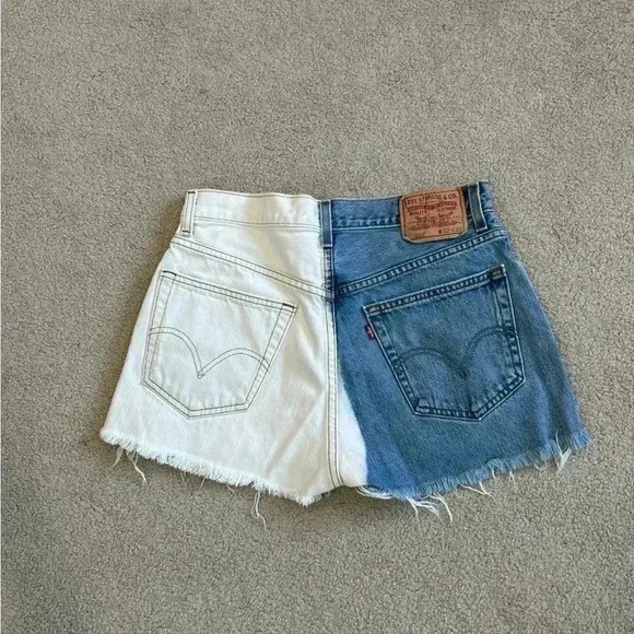 Vintage Levi's 505 high rise Two-Tone Reworked Cut Off
Denim Shorts - Picture 2 of 7
